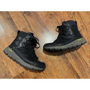 Danner Women's Arctic 600 Side Zip 7" 200G Hiking Boots – Black – Size 7 Rugged